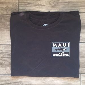 Maui and Sons/American Eagle graphic tee
